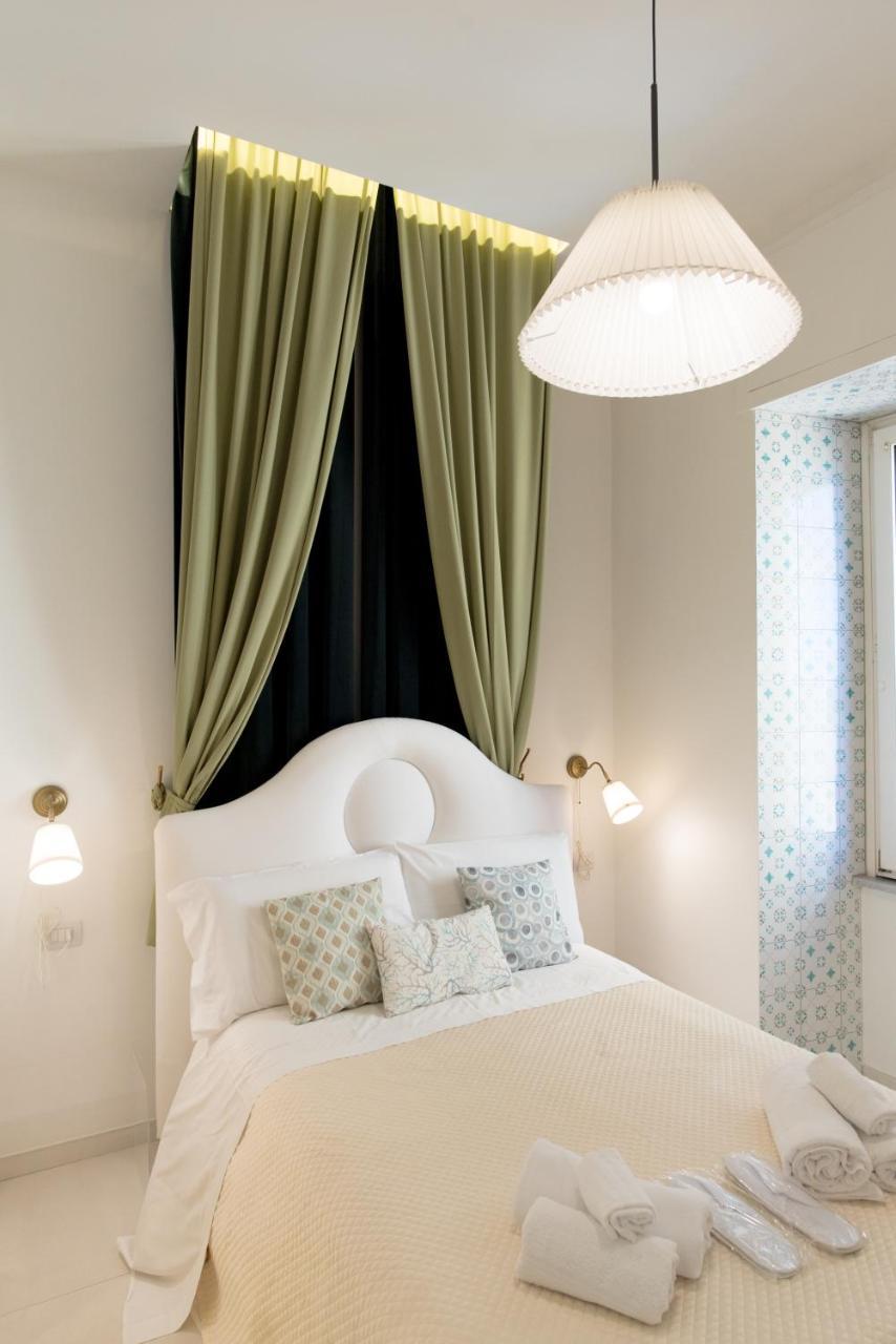 Relais Mareluna - Luxury Apartments サレルノ エクステリア 写真