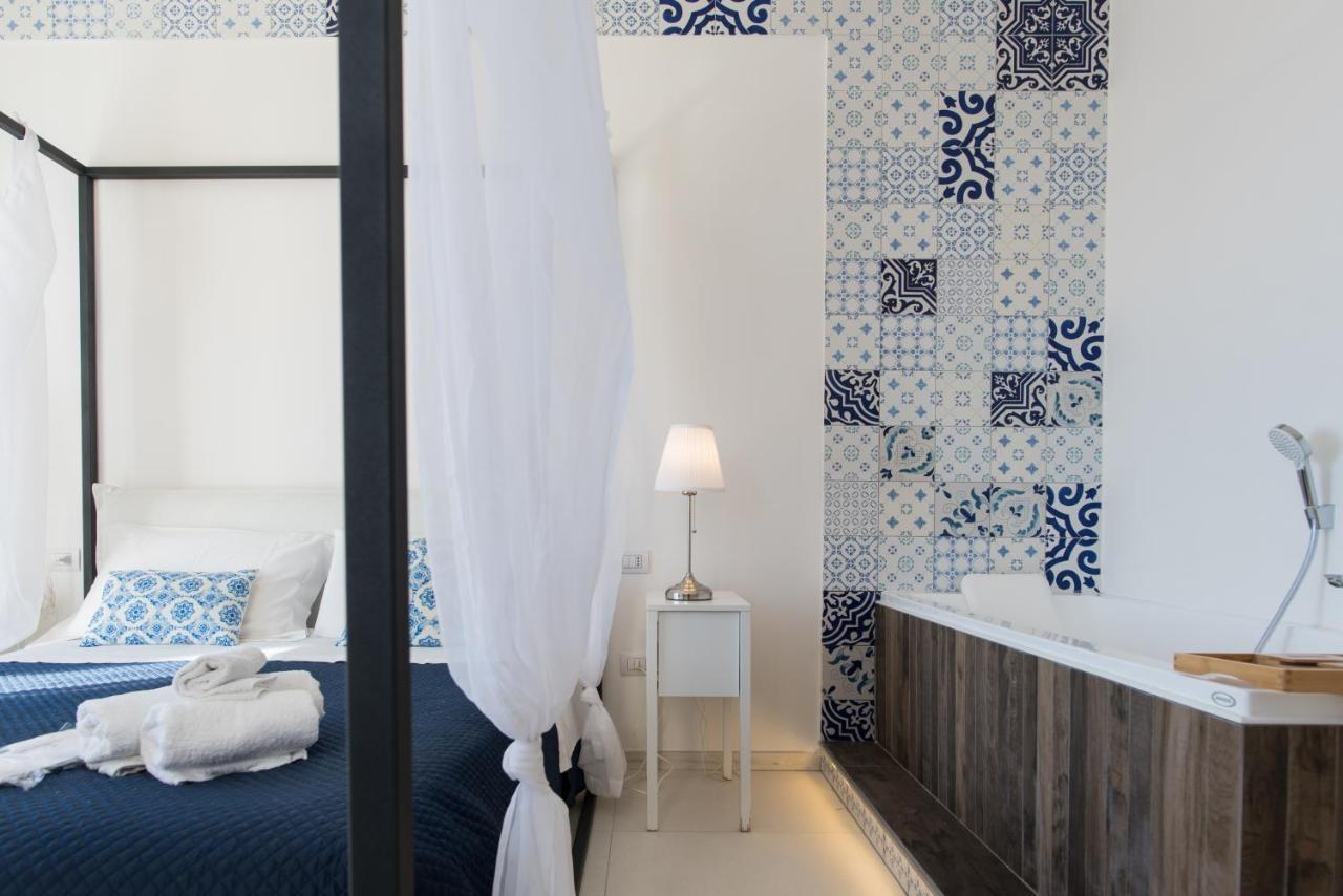 Relais Mareluna - Luxury Apartments サレルノ エクステリア 写真